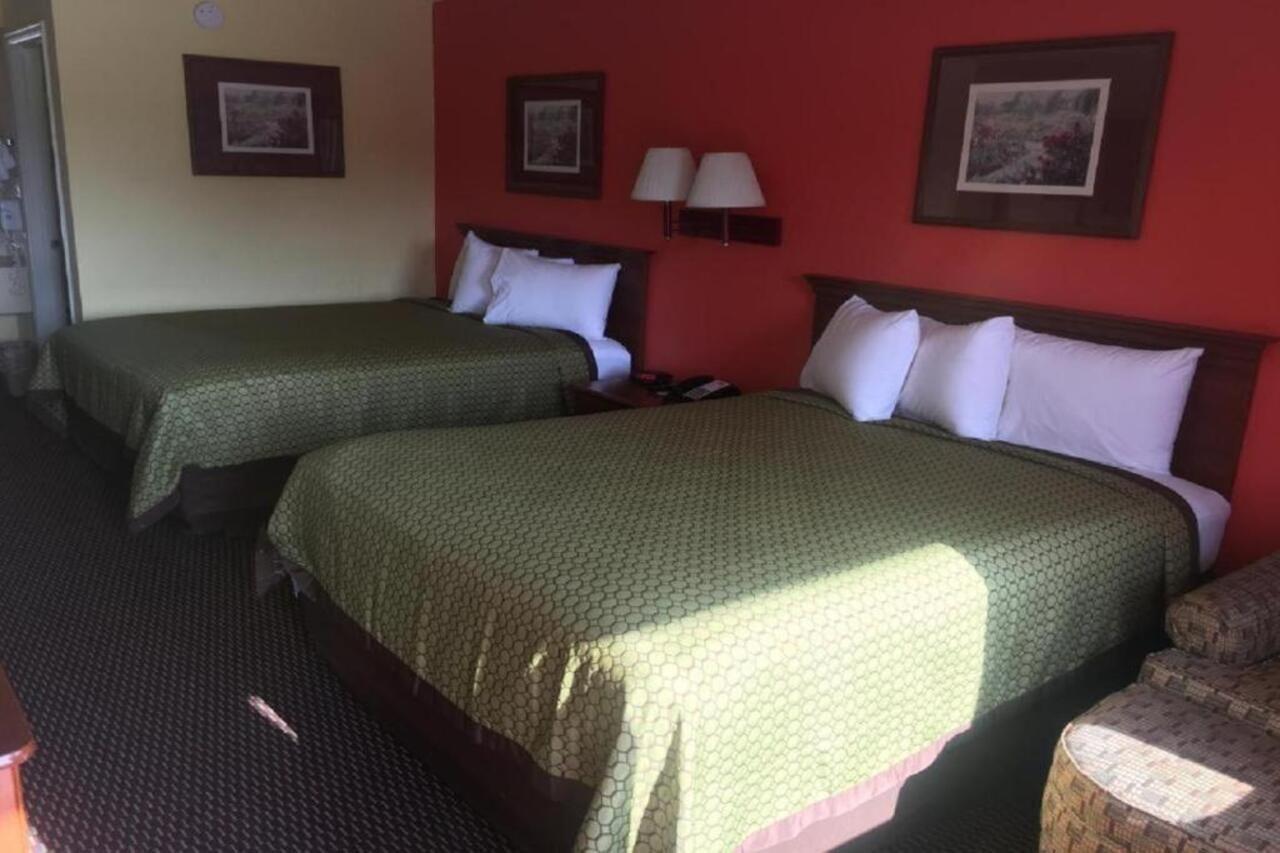 Budget Inn & Suites Hawkinsville Exterior foto